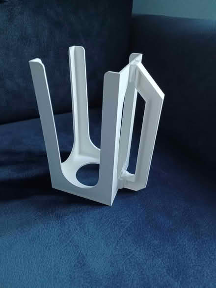 Photo of free Milk/Juice Carton Holder (Nesbit Ferry Rd and Eagle Glen) #1
