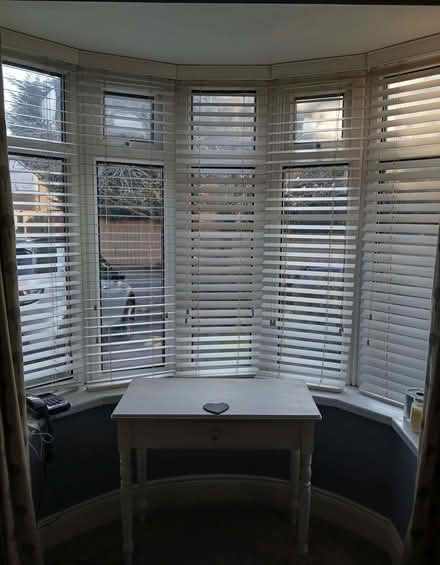 Photo of free Bay window blinds..50cm x 170ish drop. 5 in total (Street Gate NE16) #3