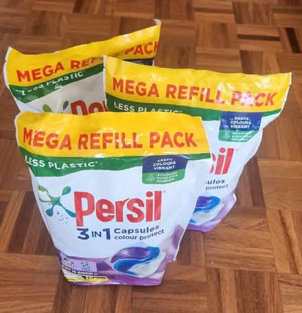 Photo of free 3x Persil Colour Capsule Bags (Sun In The Sands Roundabout SE3) #1