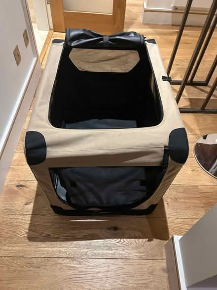 Photo of free Dog crate Amazon (Clapham) #1