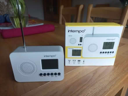 Photo of free Small FM Radio (Wallington PO16) #1