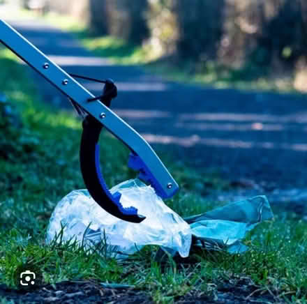 Photo of Litter picker (EH10 Fairmilehead) #1