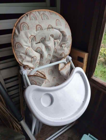 Photo of free Foldable high chair (Harpenden AL5) #1