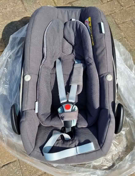 Photo of free Maxi Cosi PebblePlus car seat (Sunnyside RH19) #1