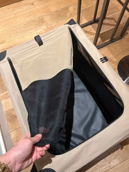 Photo of free Dog crate Amazon (Clapham) #4