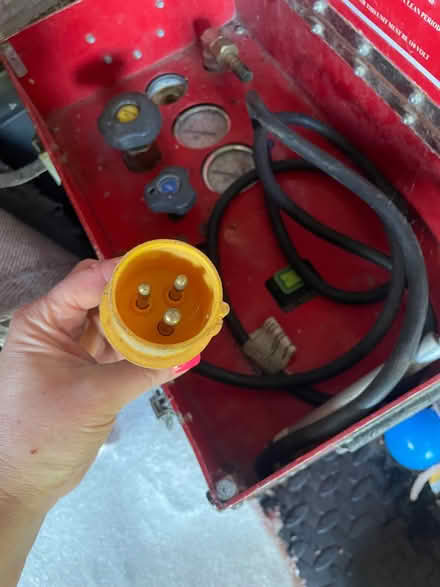Photo of free Pressure tester - plumbing (Halls Green CM19) #2