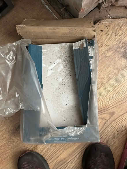 Photo of free Tiles (Wincobank, S5) #2