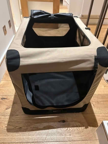 Photo of free Dog crate Amazon (Clapham) #3