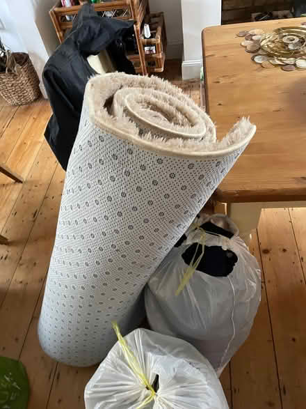Photo of free fluffy cream carpet, very big (OX1 New Hinksey) #2