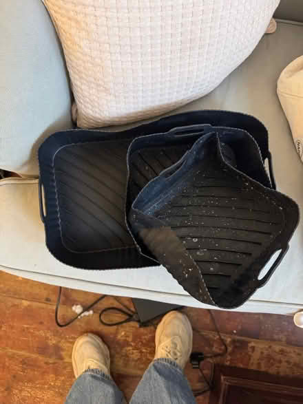 Photo of free Silicone air fryer liners (Wallington) #1
