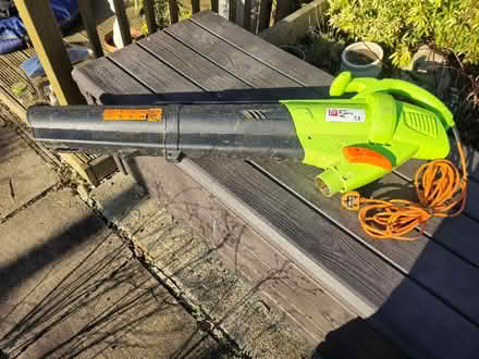 Photo of free 2000W Garden Blower/Vacuum (Hawkwell SS5) #1