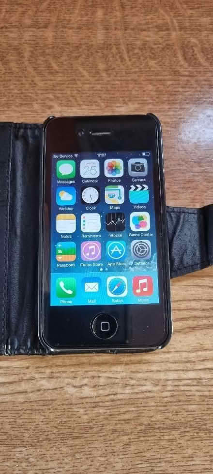 Photo of free Iphone 4 (Prenton CH43) #1