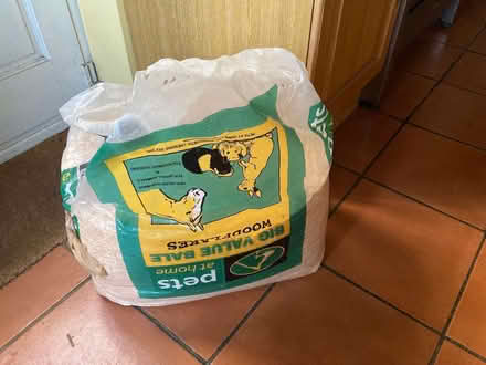 Photo of free 1/2 big bag of woodshavings (e.g. for pet bedding) (Trumpsgreen GU25) #1