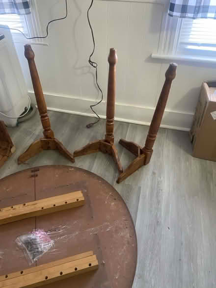 Photo of free Table and chairs (New Britain ct) #4