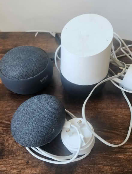 Photo of free Google Home and 2x Minis (Sun In The Sands Roundabout SE3) #1