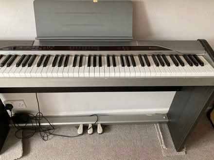 Photo of free Electric piano/keyboard (Clewer Green SL4) #2