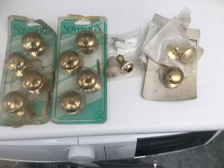 Photo of free Brass cupboard handles (Chalfont St Peter SL9) #1