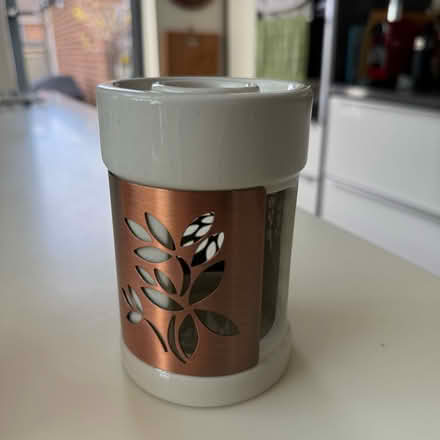 Photo of free Body Shop Essential Oil Burner (Hangleton, Hove) #1