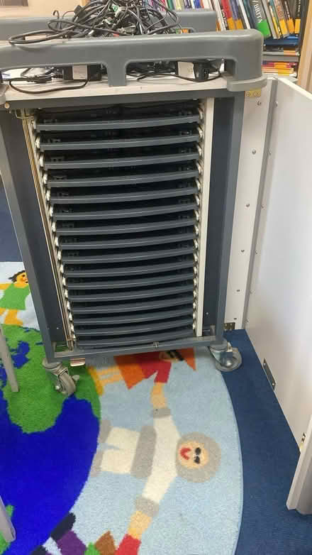 Photo of free Labcaddy - tabcab 32h compact (OX7 Great Rollright) #3