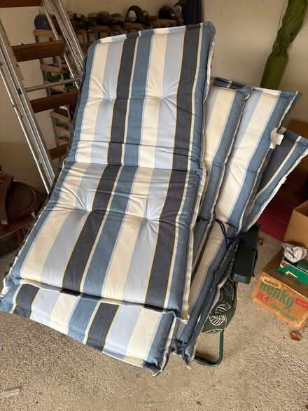 Photo of free 4 garden chair cushion covers (Ferndown BH22) #1