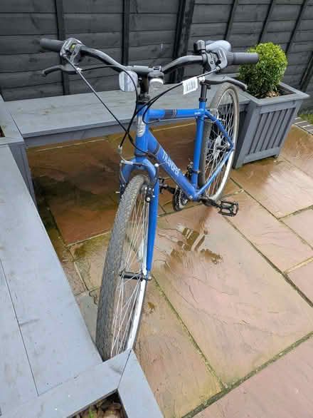 Photo of free Apollo Transfer Mens Hybrid Bike 18" Wheels (Bedwell SG1) #3