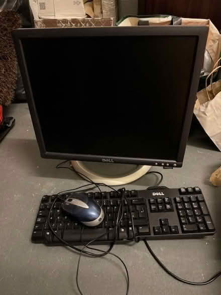Photo of free Dell Monitor, mouse and keyboard (Spring Grove TW7) #1