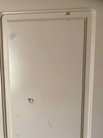 Photo of free Small wardrobe (Chesham Bois, HP6) #4