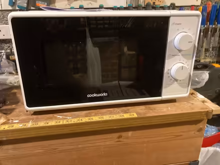 Photo of free Microwave Oven (Goldsworth Park GU21) #1