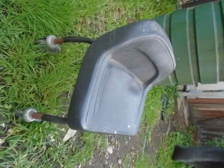 Photo of free rolling workshop chair (longfellow n oakland) #1