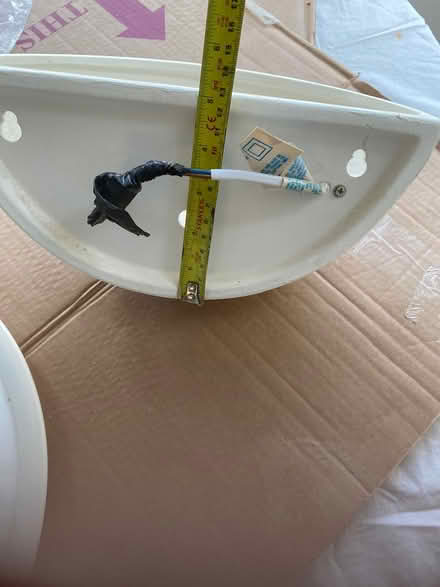 Photo of free 5 ceramic wall lights (Great Malvern WR14 3) #4