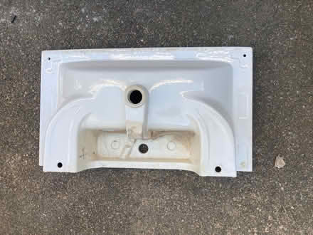 Photo of free Porcelain Sink Basin (SE23) #3