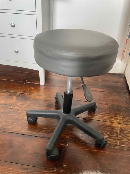 Photo of free Stool on wheels (Malvern WR14) #1