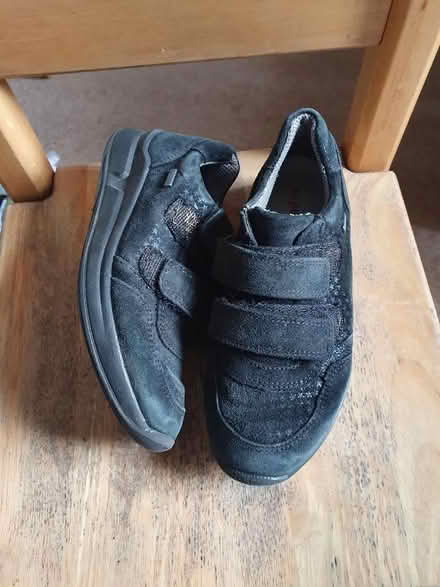 Photo of free Goretx size 10.5 - kids black shoes (Bruntsfield EH10) #1
