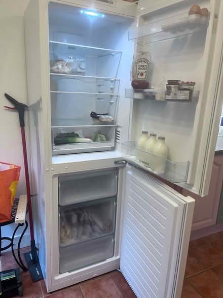 Photo of free Bosch fridge freezer (St Margarets TW1) #2