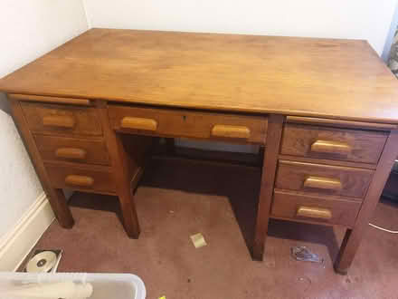 Photo of free office desk & set of bookshelves (Irlams o'th' Height) #2