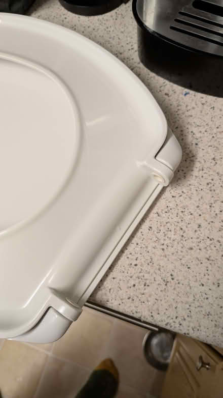 Photo of free White Toliet Seat (Sterilised & Clean) (Belle Vue WF1) #4