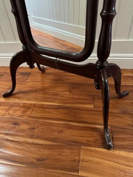 Photo of free Standing mirror (West Los Angeles) #1