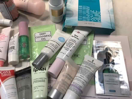 Photo of free Sample size Cosmetics (Palos Park) #1