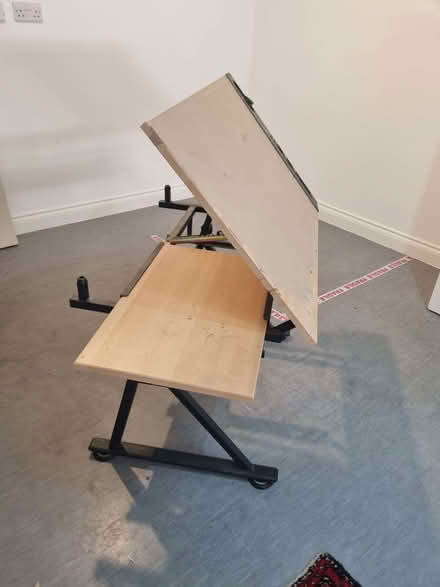Photo of free Drawing Desk with Adjustable Surface Angle (The Level BN1) #4