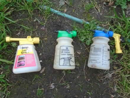Photo of free yard sprayers (longfellow n oakland) #2