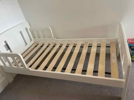 Photo of free Toddler bed (Rh2 8ex) #2