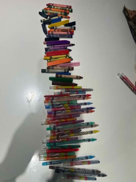 Photo of free Crayons (Meadowbrook, North Seattle) #1