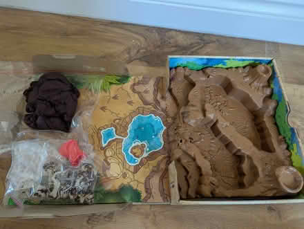 Photo of free Kinetic sand Dino dig (Kilkenny Lane Country Park OX18) #1
