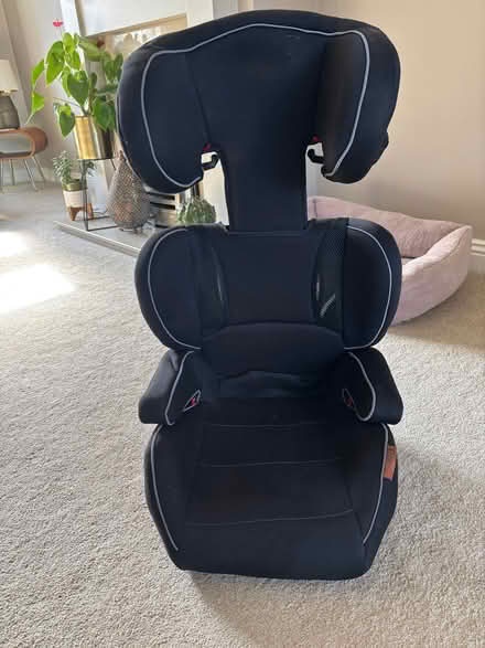 Photo of free Halfords Child’s car seat (Harrogate HG2) #1