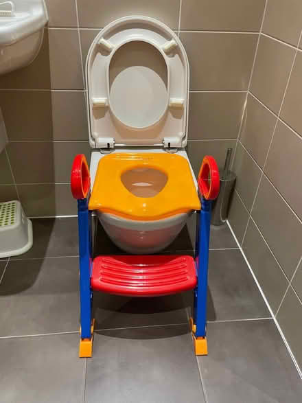 Photo of free Child’s toilet seat (Halton LA2) #1