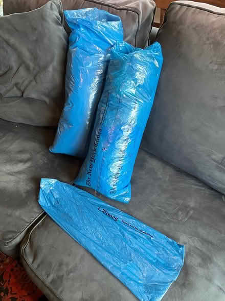 Photo of free Poop bags for dog owners/walkers (White Oaks area of San Carlos) #1