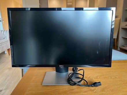 Photo of free Dell monitor 28 inch (Chiswick W4) #1