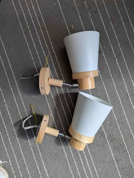 Photo of free Wall Lights (near Hollow Way, Cowley OX4) #1