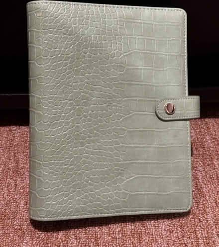 Photo of free Princess planning folder (Purley CR8) #1