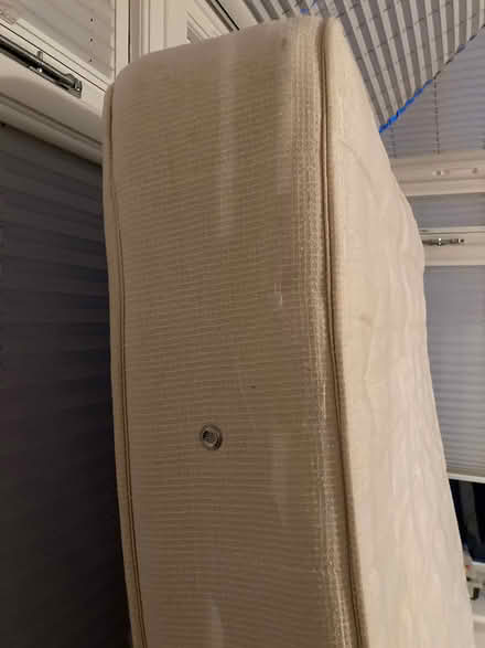 Photo of free Double mattress (Hg2) #3